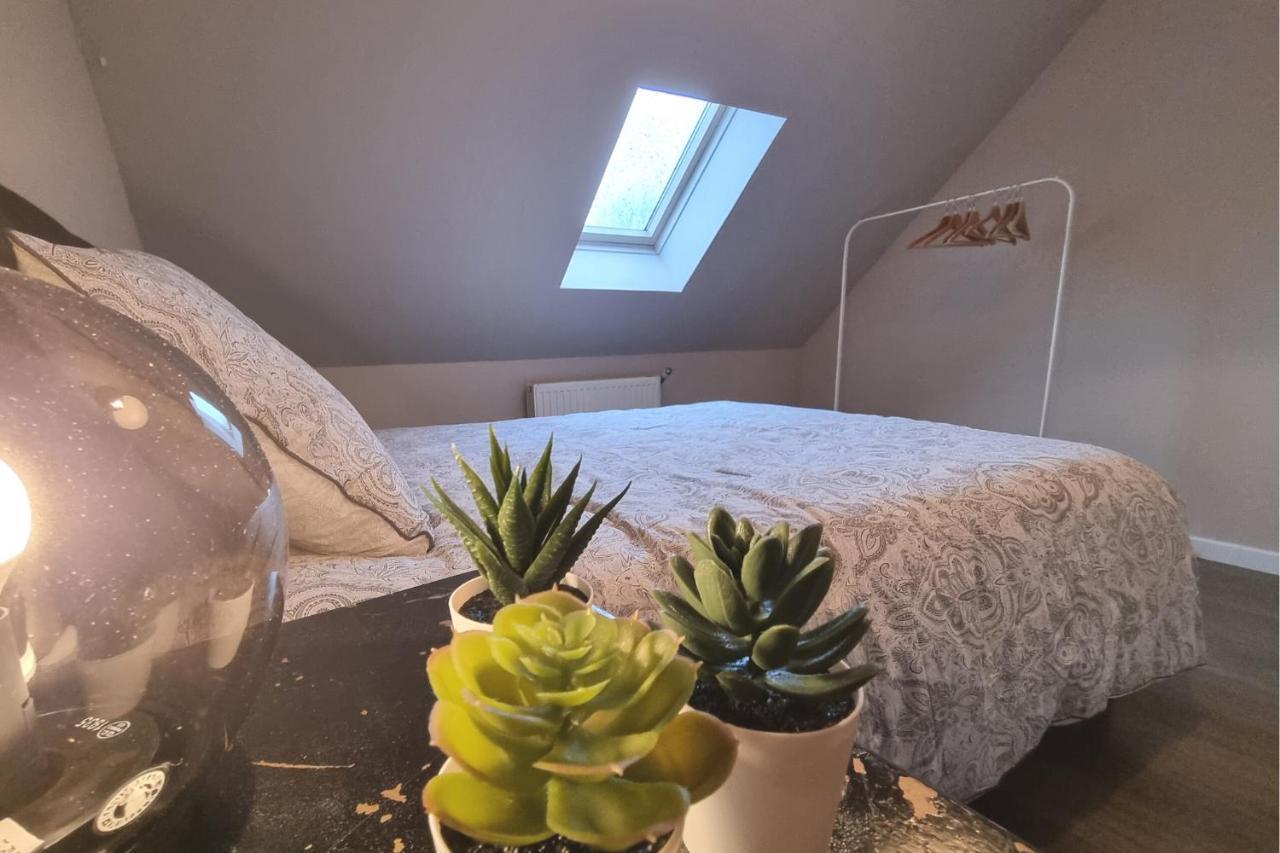 Kasa Mom - Votre Havre De Paix Villa Saint-Aybert Екстериор снимка